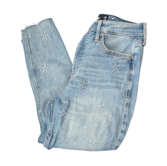 Hollister Denim - Hollister‎ Y2K Women's Light Blue Star Embroidered Jeans Curvy High Rise Crop